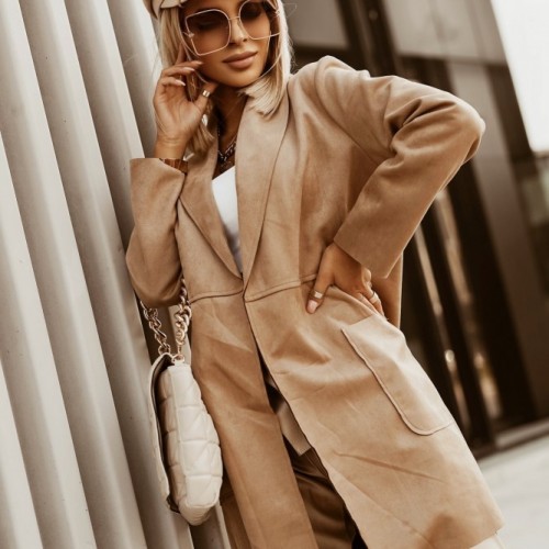 Stylowe ramoneski i lekkie kurtki