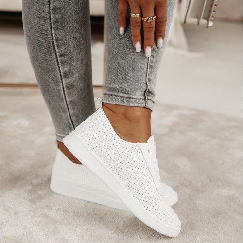 Szukasz butów? Znajdź śliczną parę w CandyTM!