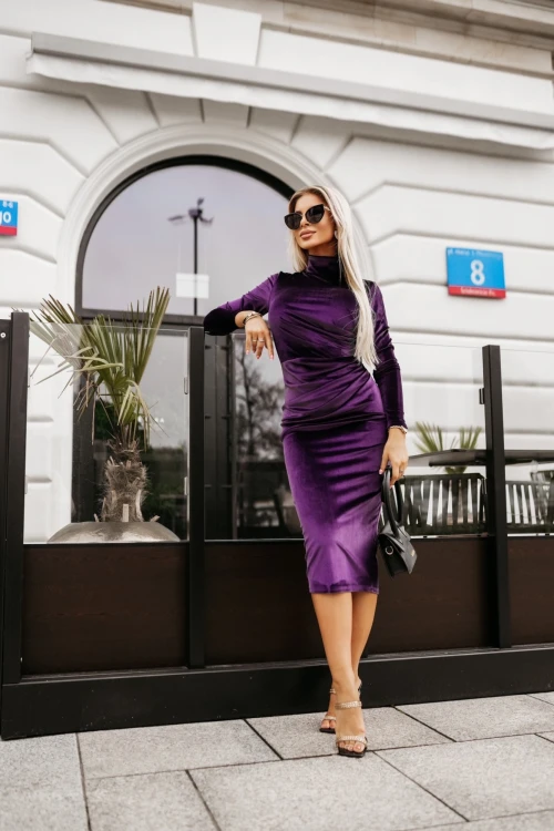 SUKIENKA WELUROWA MIDI VELVET Z PÓŁGOLFEM FIOLETOWA 2
