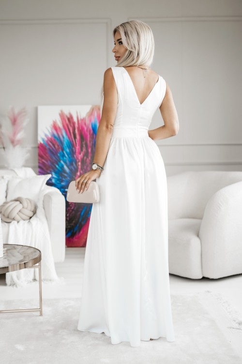 SUKIENKA HELEN MAXI Z KOPERTOWYM DEKOLTEM Z DOCZEPIANYM PASKIEM Z KWIATEM ŚMIETANKOWA 2