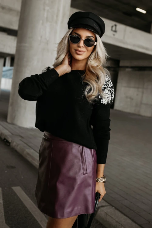 SPÓDNICA MINI Z EKO SKÓRY Z ELASTYCZNĄ GUMĄ W TALII BORDOWA 2