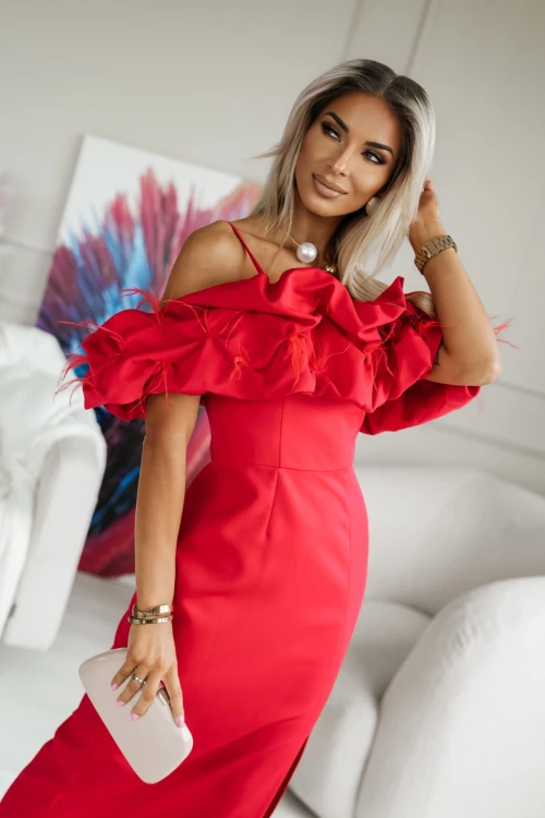 SUKIENKA MAXI DIANA ZDOBIONA PIÓRAMI CZERWONA 5