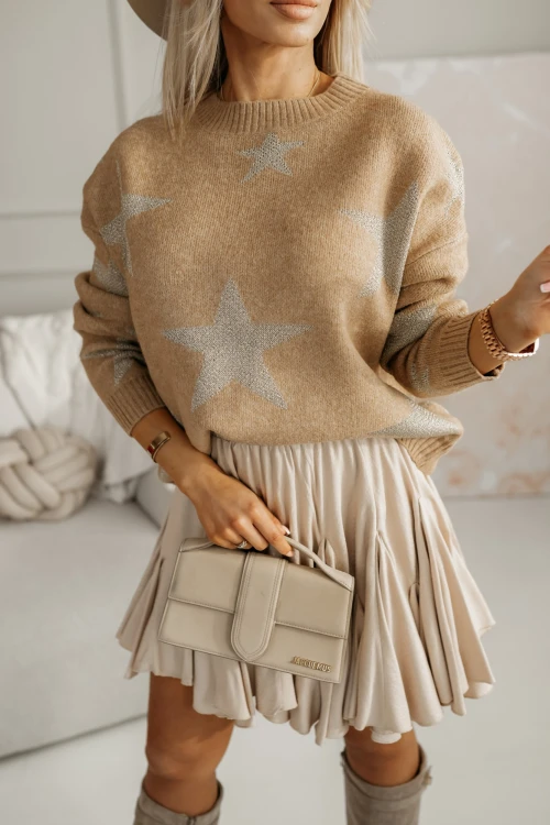 SWETER STARS Z OKRĄGŁYM DEKOLTEM KARMELOWY 1