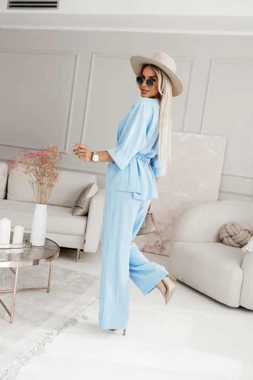 KOMPLET BLOOM LUŹNA KOSZULA Z PASKIEM + SPODNIE BŁĘKITNY 1