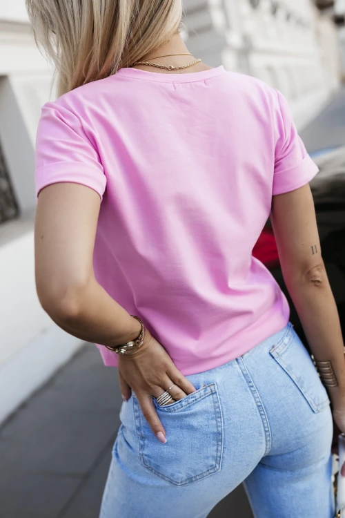 T-SHIRT Z NADRUKIEM KOBIETA W OKULARACH RÓŻOWY 2