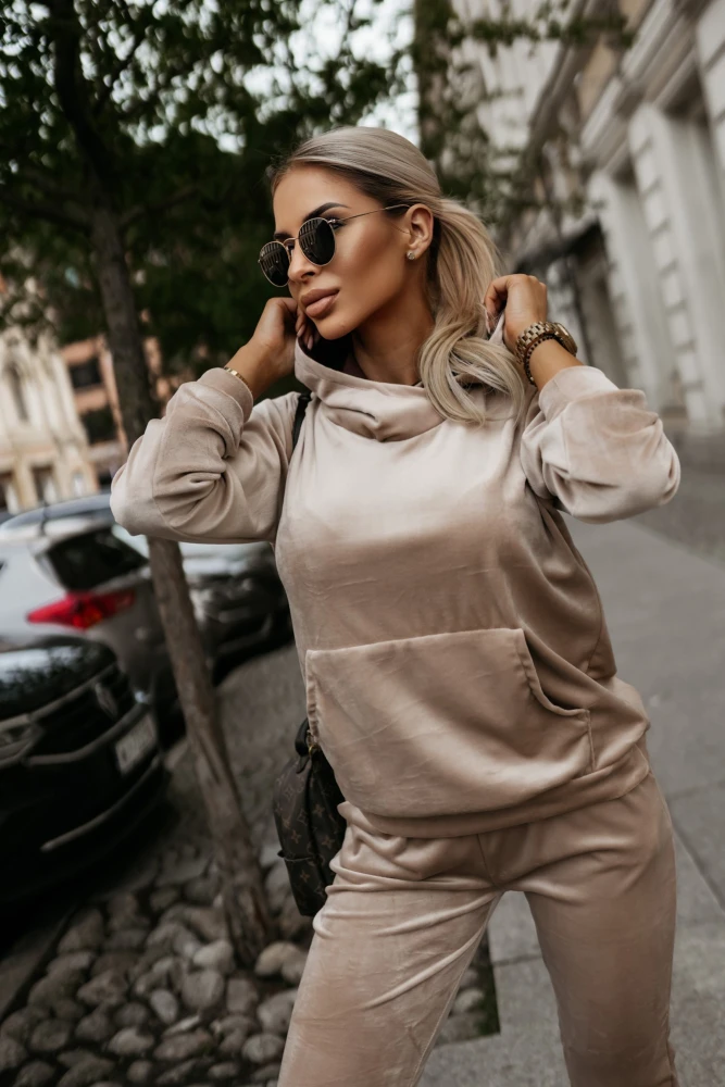 KOMPLET DRESOWY WELUROWY FLORIDA BLUZA Z KAPTUREM + SPODNIE BEŻOWY + BRĄZ