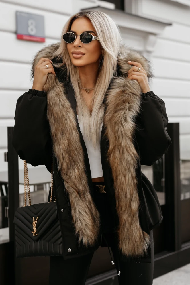 KURTKA ZIMOWA PALERMO Z KAPTUREM OBSZYTA FUTREM CZARNA