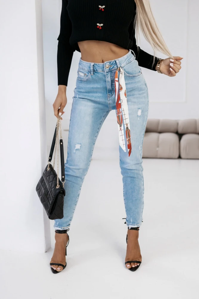 SPODNIE JEANSOWE TYPU BOYFRIEND Z WYSOKIM STANEM Z PASKIEM I CHUSTĄ W KOMPLECIE BŁĘKITNY JEANS