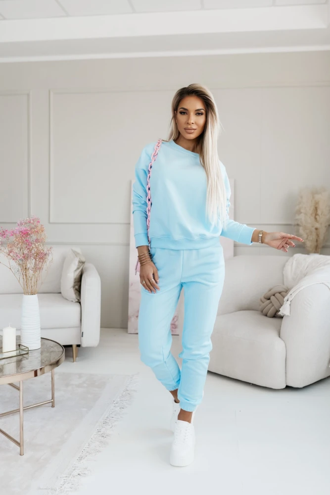 KOMPLET DRESOWY RUNWAY BAWEŁNIANY BLUZA Z MINIMALISTYCZNYM NAPISEM + SPODNIE BŁĘKITNY