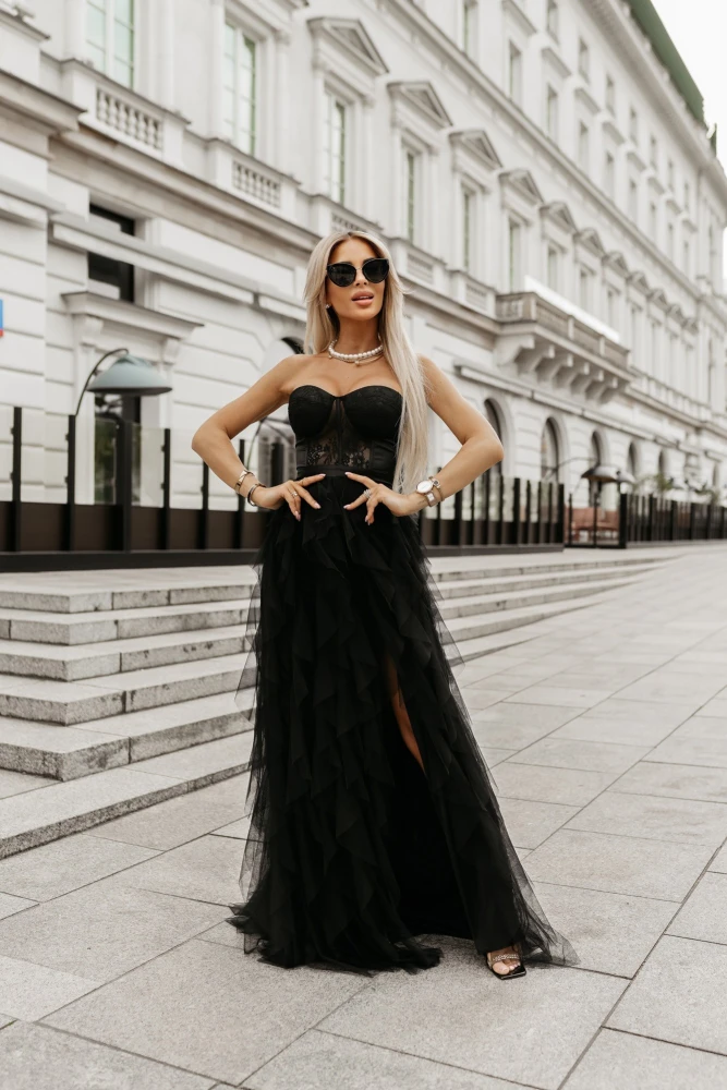 SUKIENKA VERONICA TIULOWA MAXI Z WIĄZANYM GORSETEM CZARNA