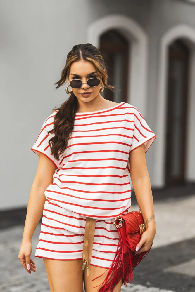 KOMPLET DRESOWY BLUZKA + SPODENKI W PASKI BIAŁO-CZERWONE