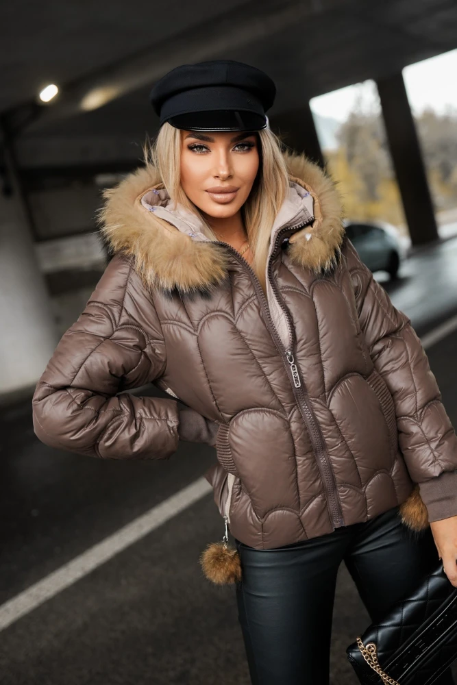 KURTKA PARKER Z KAPTUREM ZDOBIONA FUTERKIEM BRĄZOWO-BEŻOWA