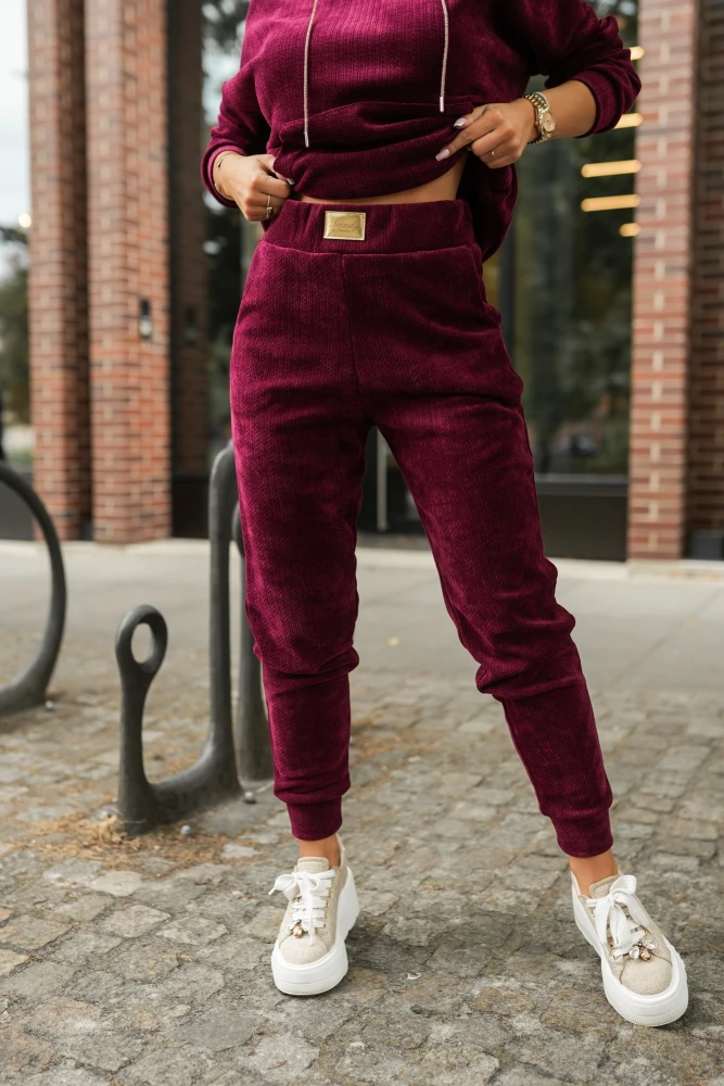 SPODNIE DRESOWE TIAGO Z WARKOCZOWYM SPLOTEM BURGUNDOWE