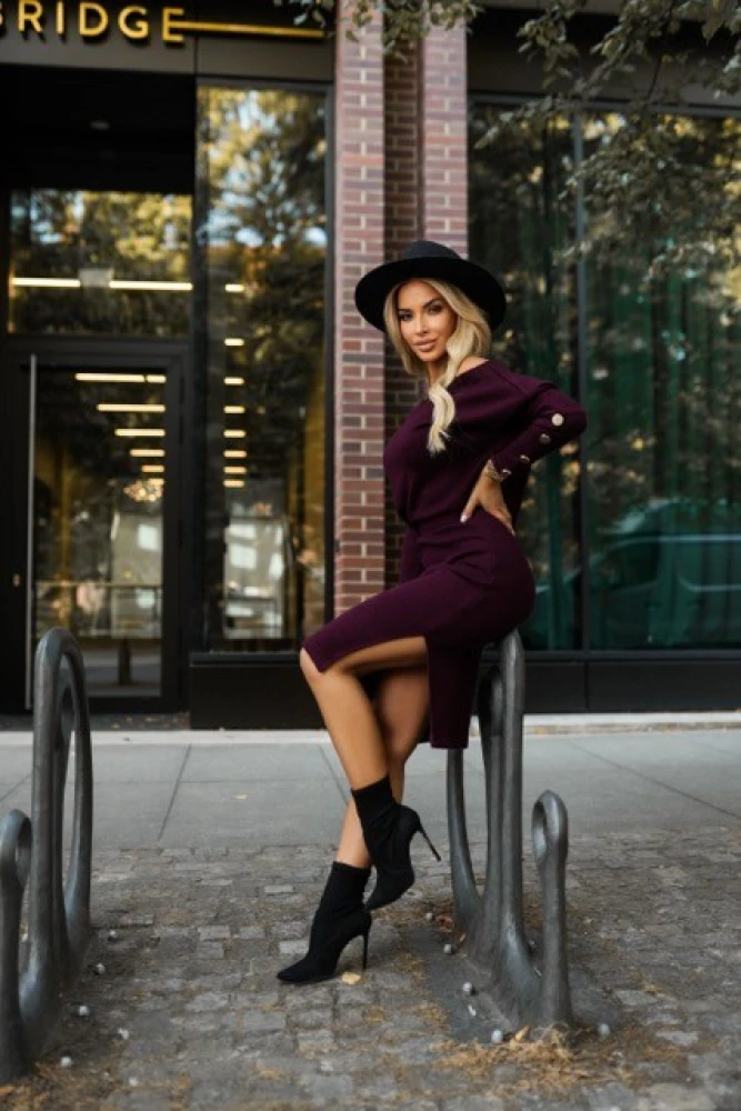 KOMPLET DZIANINOWY PERLA SWETER + SPÓDNICA Z ROZCIĘCIEM BURGUNDOWY