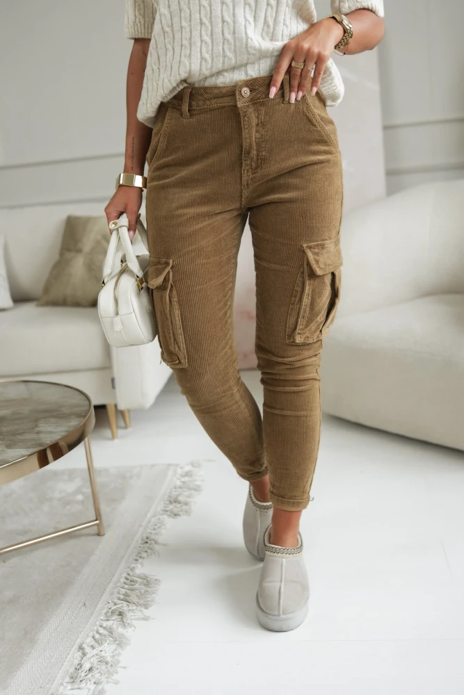 SPODNIE SZTRUKSOWE BOJÓWKI BRĄZOWE