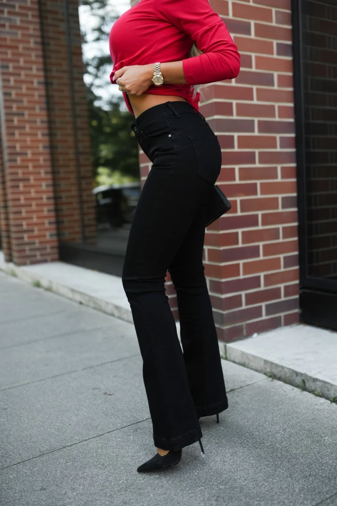 SPODNIE JEANSOWE DZWONY Z WYSOKIM STANEM CZARNY JEANS