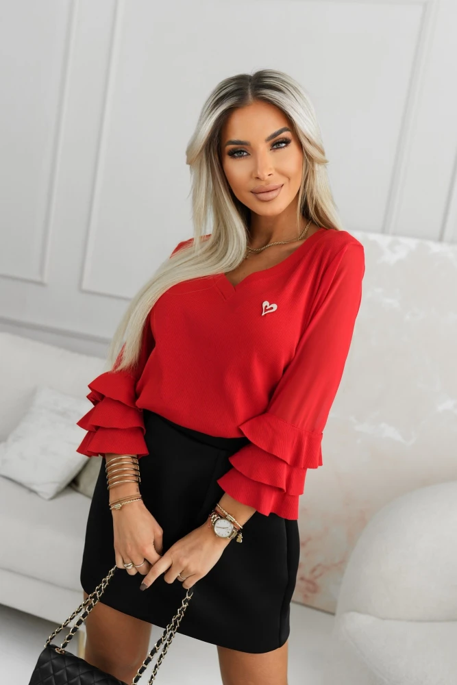 BLUZKA Z PRĄŻKOWANEGO MATERIAŁU Z RĘKAWAMI Z SIATECZKI CZERWONA