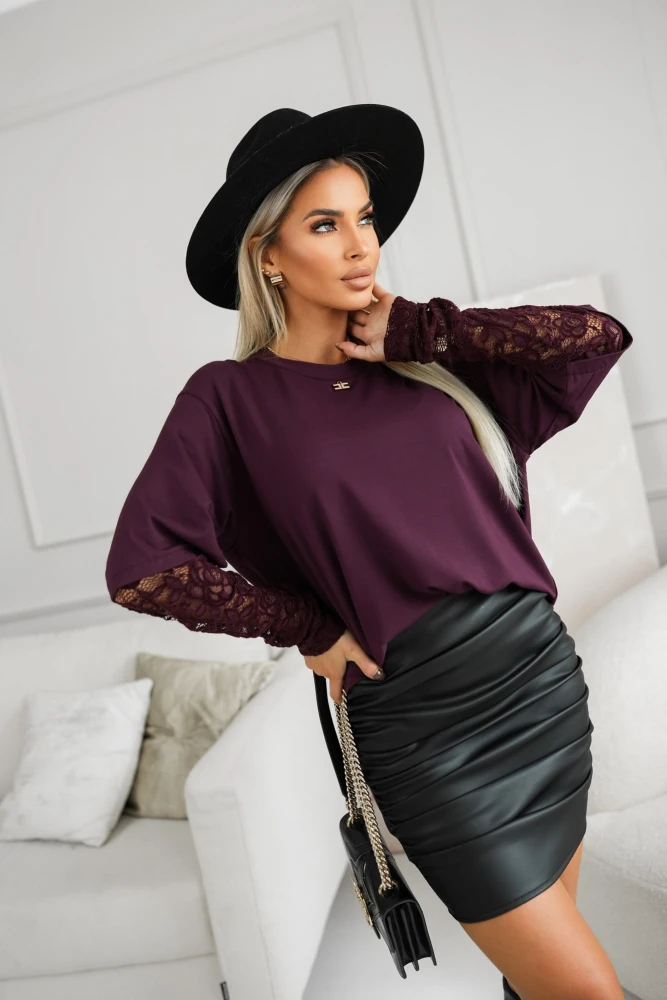 BLUZKA BAWEŁNIANA ELISSA Z KORONKOWYMI RĘKAWAMI JAGODOWA