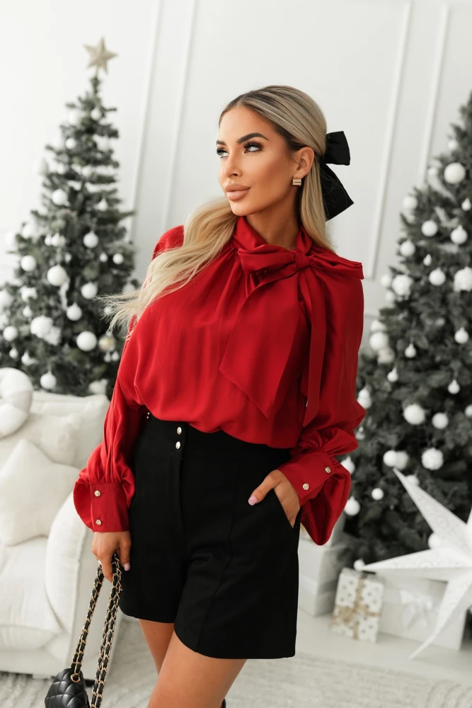 BLUZKA Z TENCELU Z ELEGANCKĄ KOKARDĄ CZERWONA