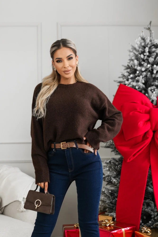 SWETER O LUŹNYM KROJU Z WEŁNĄ CZEKOLADOWY