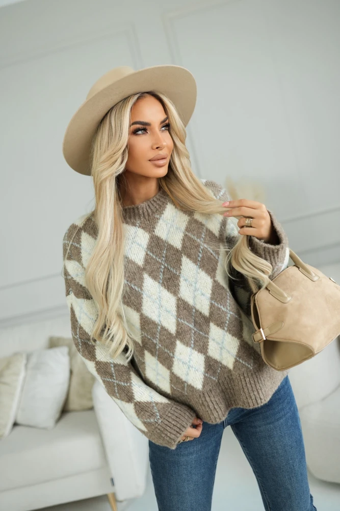 SWETER GRUBSZY Z WEŁNĄ W ROMBY CZEKOLADOWO-ŻÓŁTY