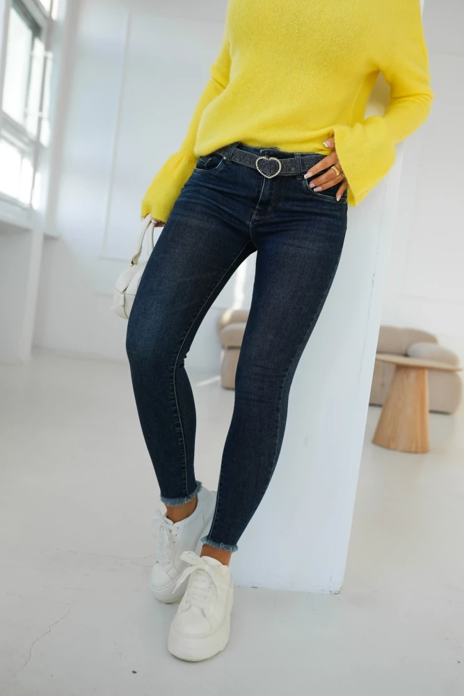 SPODNIE JEANSOWE SKINNY Z EFEKTEM PUSH-UP Z PASKIEM W KOMPLECIE GRANATOWY JEANS