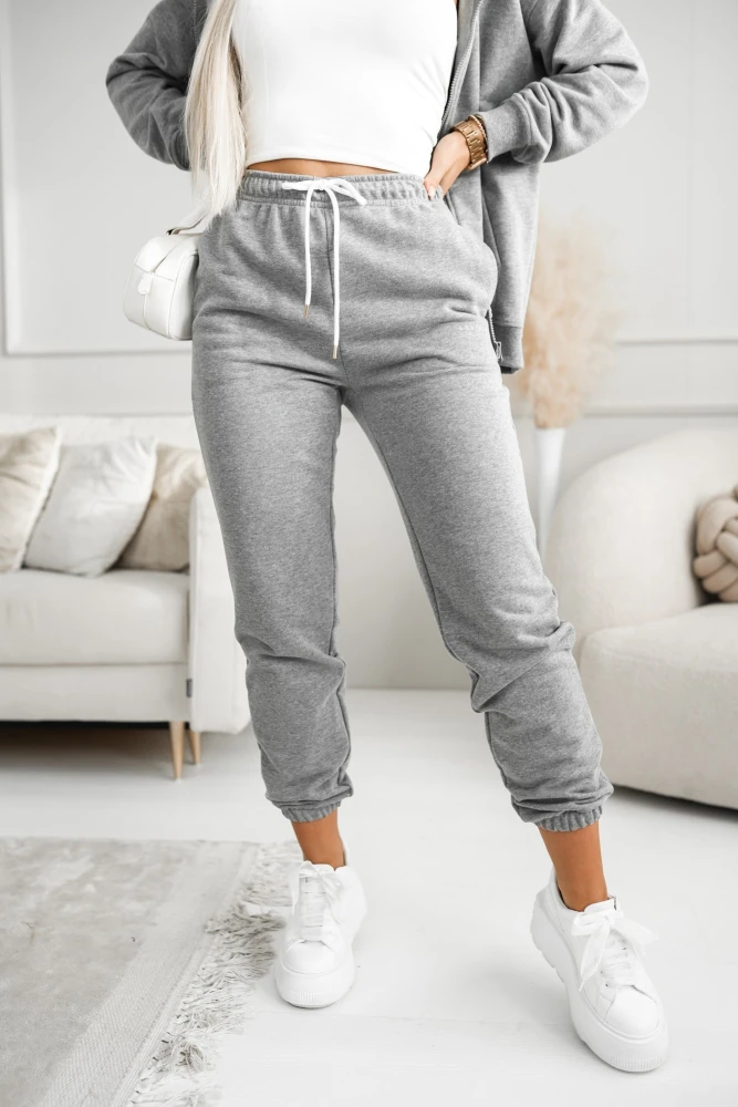 SPODNIE BAWEŁNIANE DRESOWE NA GUMĘ W PASIE Z MINIMALISTYCZNYM NAPISEM GRAFITOWE