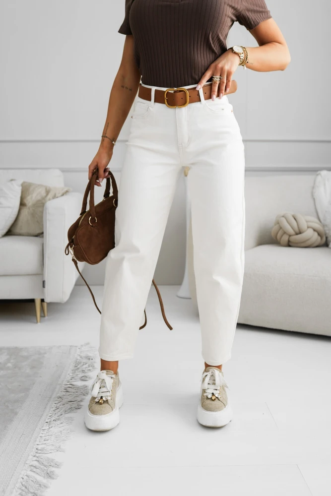 SPODNIE JEANSOWE MOM FIT Z WYSOKIM STANEM Z PASKIEM W KOMPLECIE ECRU