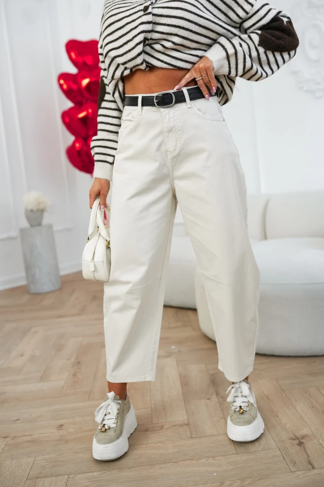 SPODNIE JEANSOWE Z WYSOKIM STANEM O KROJU BALLOON FIT Z PASKIEM W KOMPLECIE BEŻOWE