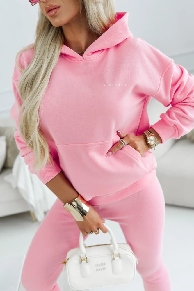 BLUZA BAWEŁNIANA Z MINIMALISTYCZNYM NAPISEM RÓŻOWA