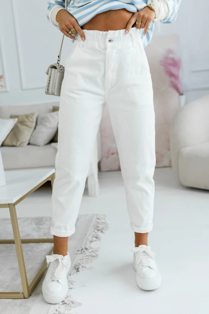 SPODNIE SZTRUKSOWE BAWEŁNIANE COMFY Z WYSOKIM STANEM Z GUMĄ W PASIE ECRU